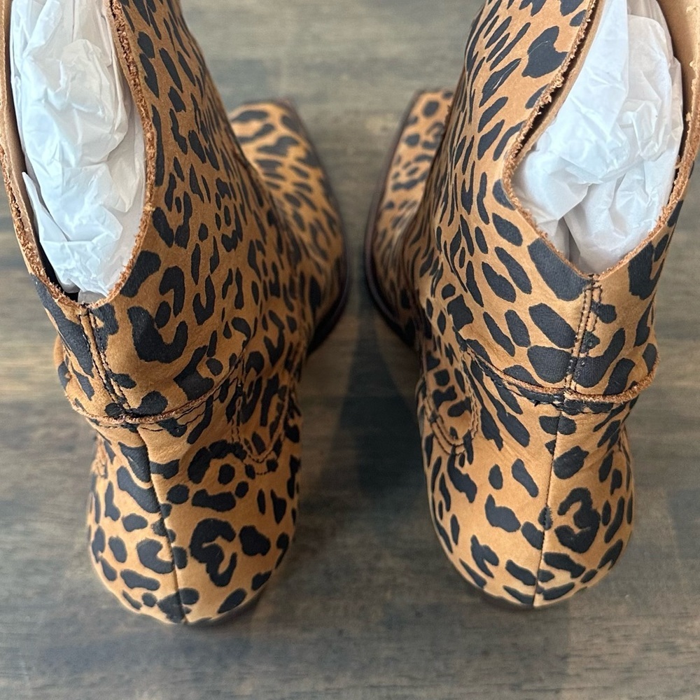 SCHUTZ Leopard Print Ankle Boots - Picture 4 of 5